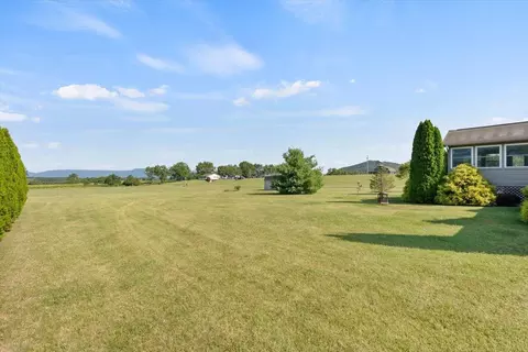 6910 Ida Rd, Stanley, VA 22851 photo 42