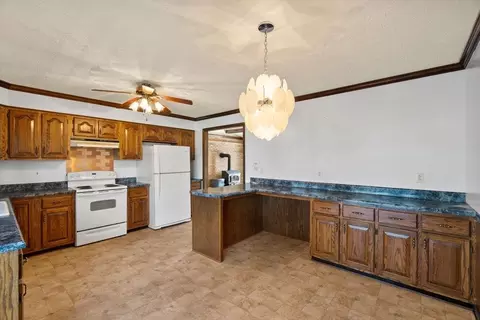 6910 Ida Rd, Stanley, VA 22851 photo 17