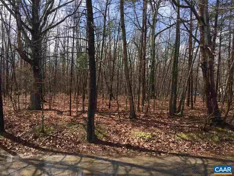 7 Cabin Road, Mineral, VA 23117