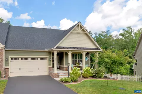 353 Winding Rd, Keswick, VA 22947