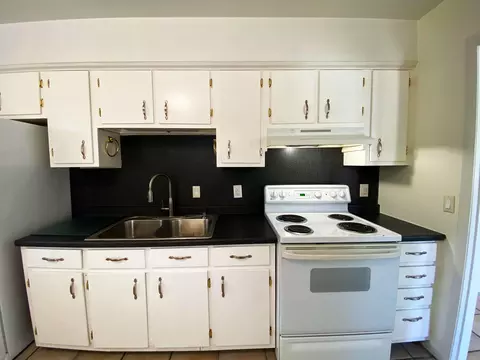 340 Pine Ave, Waynesboro, VA 22980 photo 10