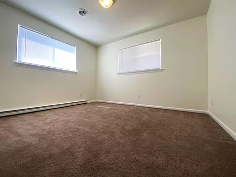 340 Pine Ave, Waynesboro, VA 22980 photo 14