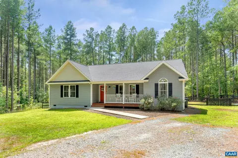 2375 Kents Store Way, Kents Store, VA 23084