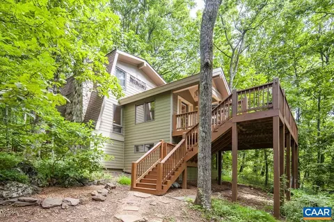 106 Oak Ln, Wintergreen Resort, VA 22967
