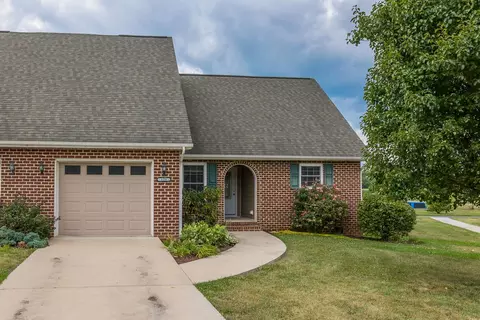 120 Hollen Mill Ct, Bridgewater, VA 22812