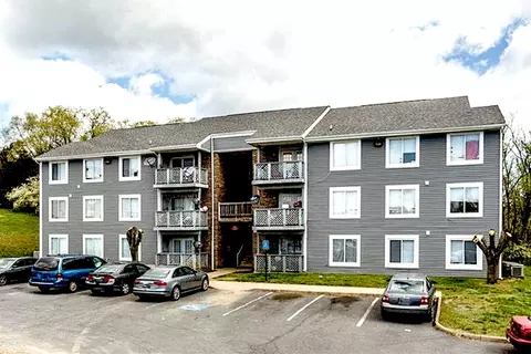 36 South Ave #J, Harrisonburg, VA 22801