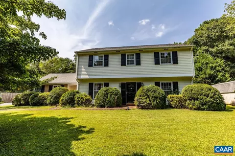 2705 Huntington Rd, Charlottesville, VA 22901