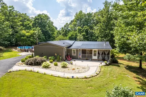 626 Riverville Rd, Gladstone, VA 24553