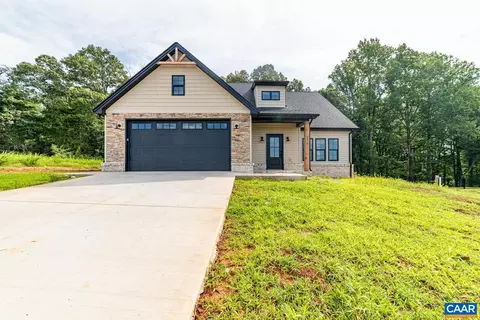 1316 Boonsboro Meadows Dr, Lynchburg, VA 24503