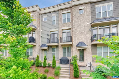 2719 Avinity Ln, Charlottesville, VA 22902 photo 5