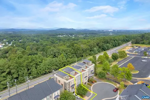 2719 Avinity Ln, Charlottesville, VA 22902 photo 9