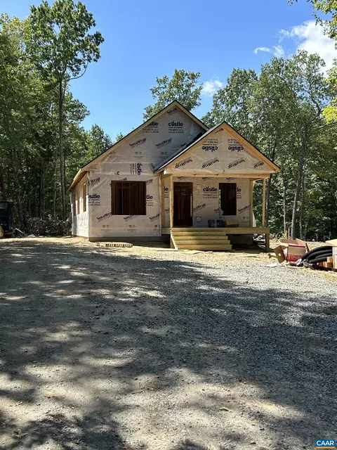 2420 Middle River Rd, Stanardsville, VA 22973