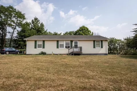73 Towers Rd, Mount Solon, VA 22843