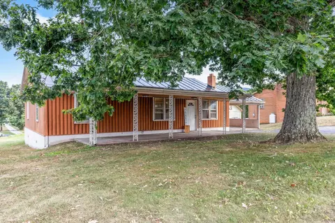 1086 Cold Springs Rd, Stuarts Draft, VA 24477