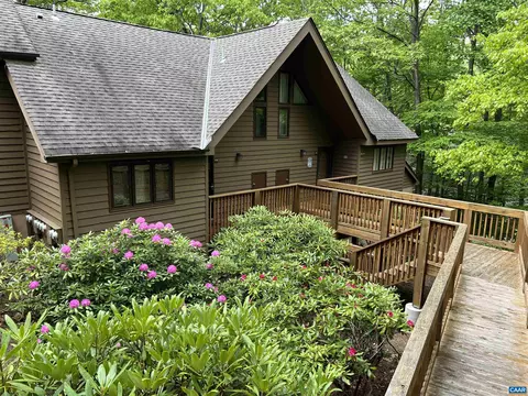 718 Laurelwood Condos, Wintergreen Resort, VA 22967