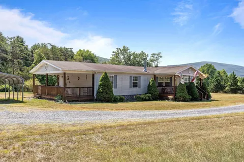 1420 Virginia Ave, Goshen, VA 24439