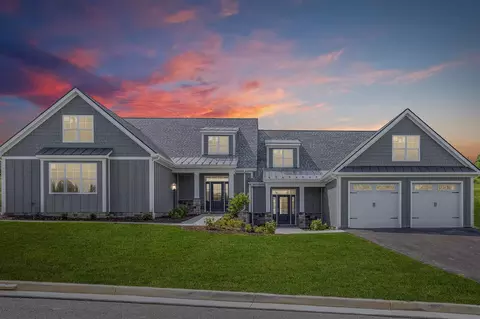 82 Old Oaks Dr, Fishersville, VA 22939