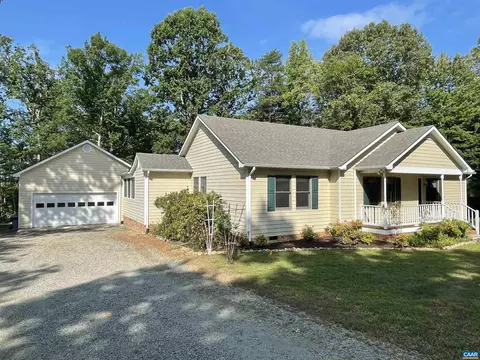 34 Fairview Ln, Palmyra, VA 22963