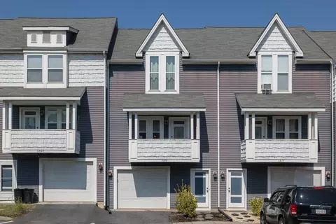 1213 Frost Pl, Harrisonburg, VA 22802