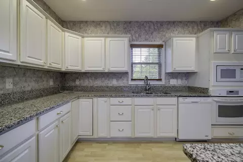 233 Fleming Rd, Mount Jackson, VA 22842 photo 4