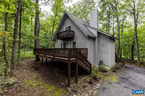 10 Great Owl Ln, Roseland, VA 22967