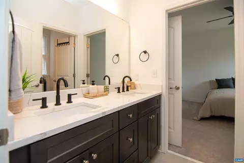 53 Chamberlain Loop, Lexington, VA 24450 photo 20