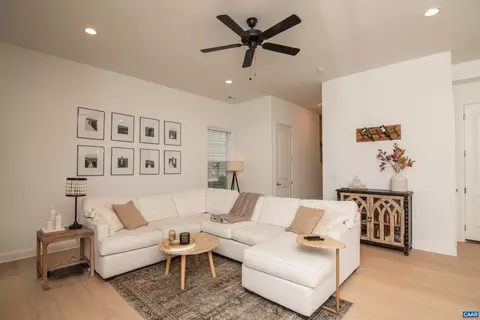 53 Chamberlain Loop, Lexington, VA 24450 photo 7