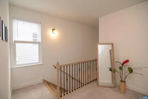53 Chamberlain Loop, Lexington, VA 24450 photo 17