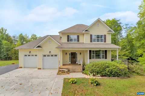 1411 Middle River Rd, Stanardsville, VA 22973