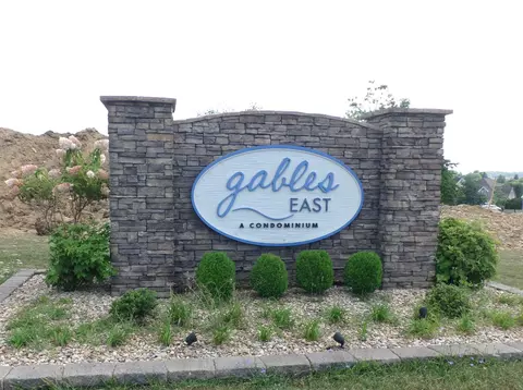31 Gables East Way #102, Fishersville, VA 22939