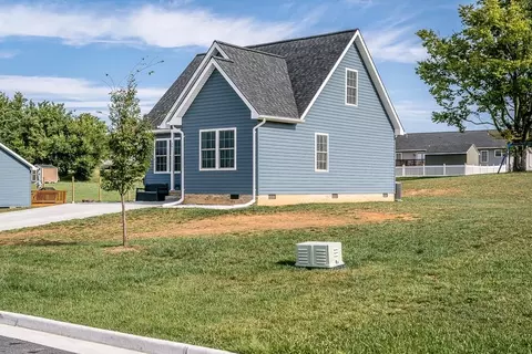 391 Sunset Springs Ct, Broadway, VA 22815