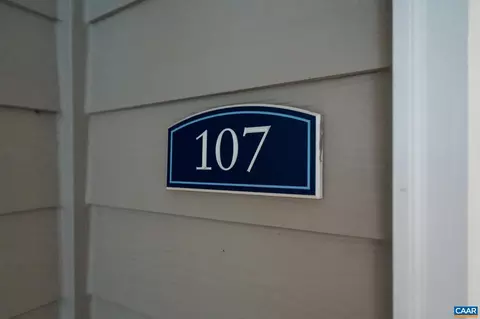 237 Yellowstone Dr #107, Charlottesville, VA 22903