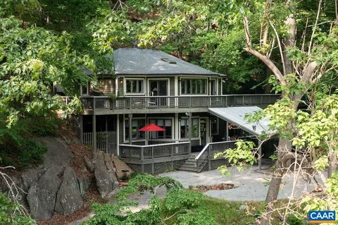 722 Creekside Ln, Faber, VA 22938