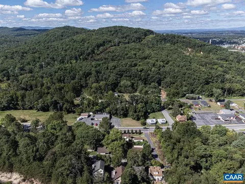 1605 E Main St E, Waynesboro, VA 22980 photo 50
