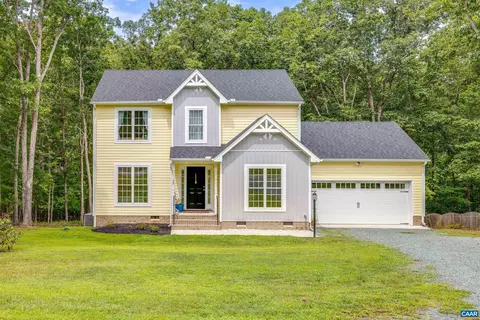 38 Marwood Dr, Palmyra, VA 22963