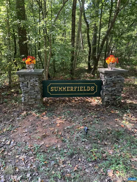 7 Summerfields Ln, Ruckersville, VA 22968