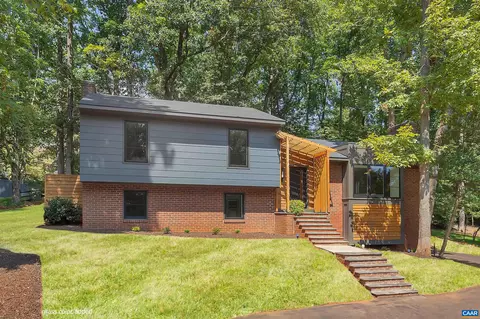 2419 Hillwood Pl, Charlottesville, VA 22901