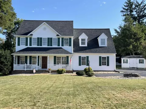 1521 Red Top Orchard Rd, Waynesboro, VA 22980