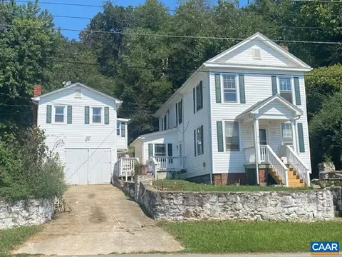 410 E Main St E, Scottsville, VA 24590