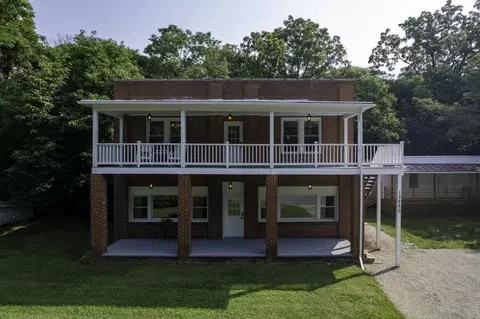 13260 Little Dry River Rd, Fulks Run, VA 22830