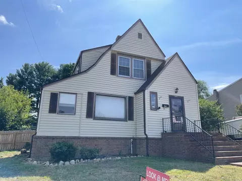 248 Elizabeth Ave, Waynesboro, VA 22980