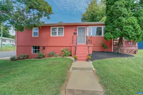1661 Meridian St, Charlottesville, VA 22902