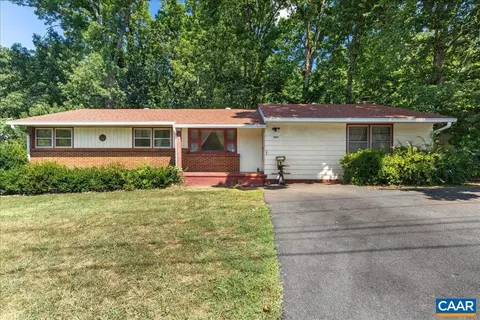 503 Seminole Dr, Madison Heights, VA 24572