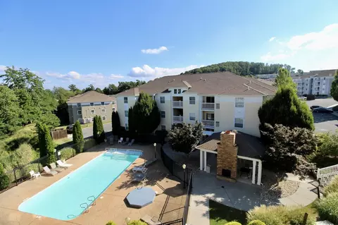 2455 Campus View Cir #203, Harrisonburg, VA 22801