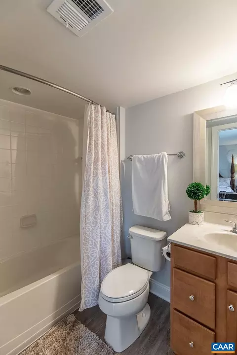 2312 Avinity Ct, Charlottesville, VA 22902 photo 7