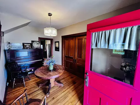 95 Draft Ave, Stuarts Draft, VA 24477 photo 4