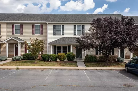 1131 Wellington Dr, Harrisonburg, VA 22802