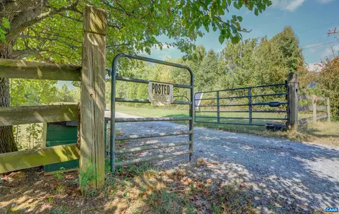 372 Williams Creek Ln, Afton, VA 22920