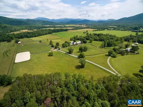 2684 Chapel Spring Ln, Free Union, VA 22940
