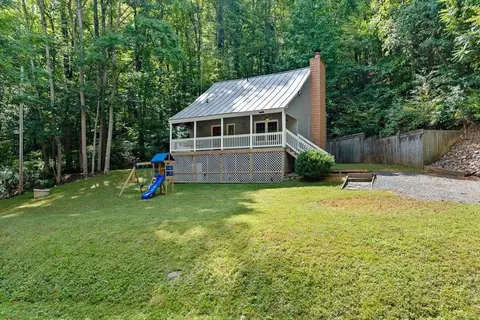1115 Pounding Branch Rd, Afton, VA 22920